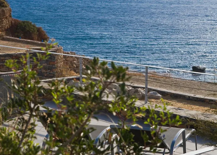 Vila Beachfront Ariadne *